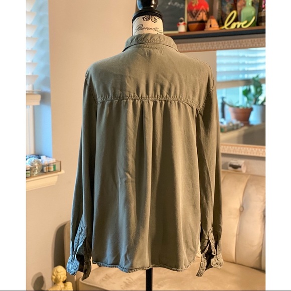 Topshop Pocket Detail Button Down Shirt - size US 10 - Picture 6 of 7